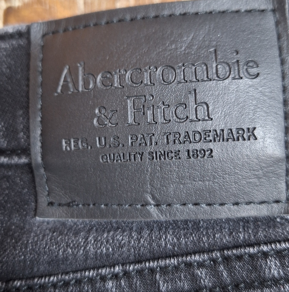 Abercrombie & Fitch Mens Athletic Skinny Stretch 29x28(tag 29x32)Black Jean